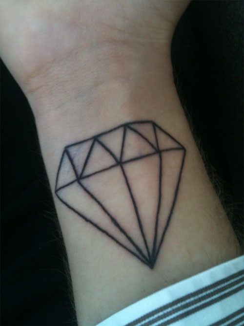 diamond tattoo on hand Diamond Tattoo Design Ideas